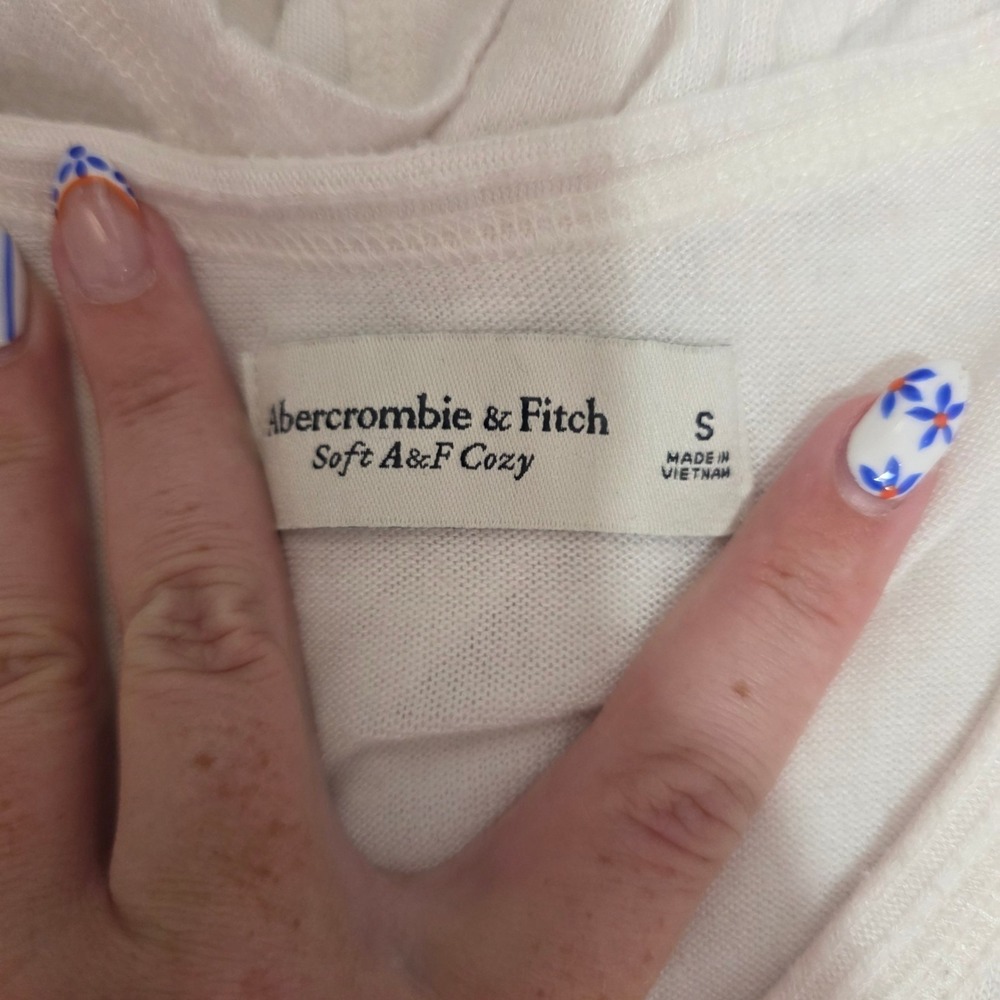 Abercrombie & Fitch Soft A&F Cozy Henley Shirt White Long Sleeve Top Small - Picture 6 of 6